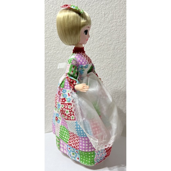 Vintage Big Eyed Retro MCM Kitsch Mod Doll Made in Korea 9.75" Tall - Picture 8 of 13